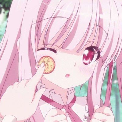 黄金冲高涨破4700美元